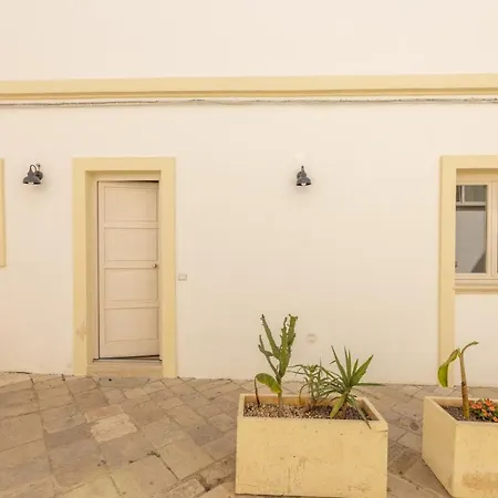 Dimora Il Castello Apartment *